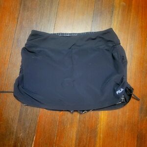 Fila skort